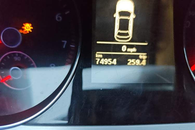 Used Volkswagen Magotan 2013 1.8TSI Premier Model
