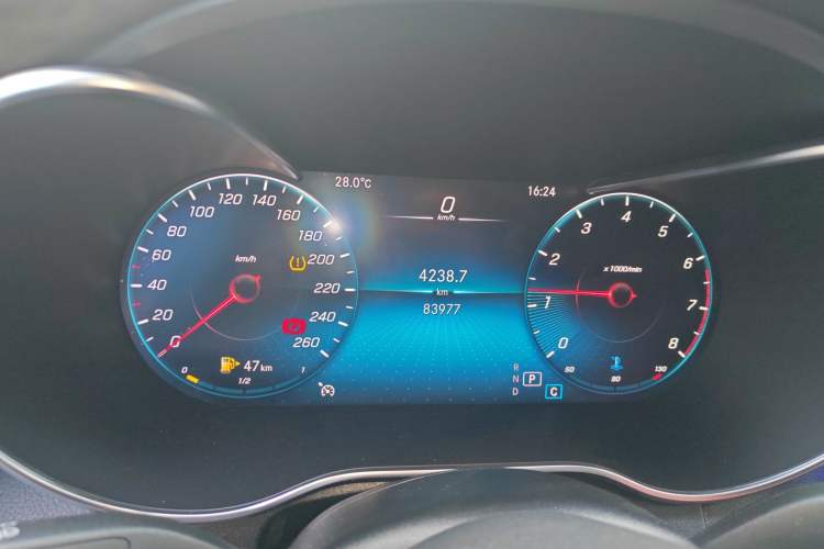 Used Mercedes-Benz GLC Coupe 2020 GLC 260 4MATIC Coupe SUV Instrument Cluster