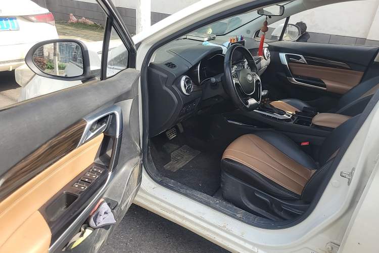 Used BAIC Changhe A6 2018 1.5L CVT Luxury Edition
