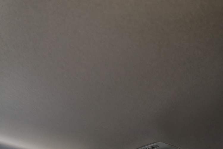 Used Honda Crider 2016 1.8L CVT Luxury Edition Headliner