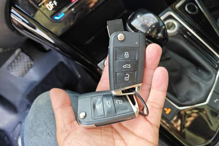 Used Volkswagen Tayron GTE Plug-in Hybrid 2020 1.4T Luxury Model Vehicle Key