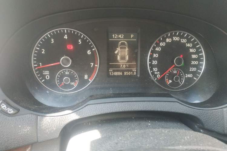 Used Volkswagen Sharan 2012 2.0 TSI Comfort Edition Euro IV
