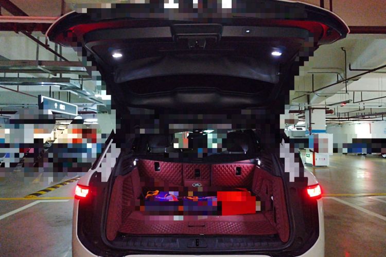 Used Land Rover Range Sport 2023 400PS Dynamic SE Trunk