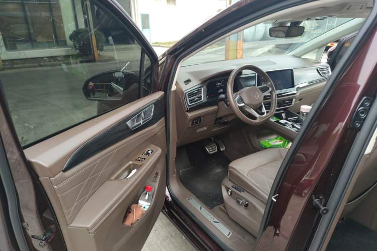 Used Volkswagen Viloran 2022 380TSI Prestige Edition