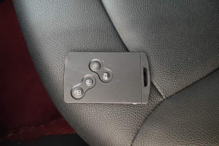 Used Renault Captur 2015 1.2T Automatic Comfort Edition
