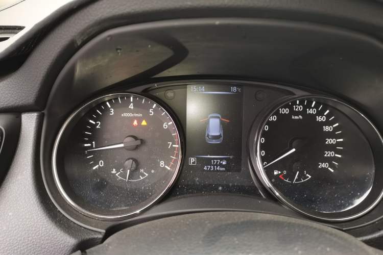 Used Nissan X-Trail 2019 2.0L CVT Smart Connect Comfort Edition 2WD Instrument Cluster