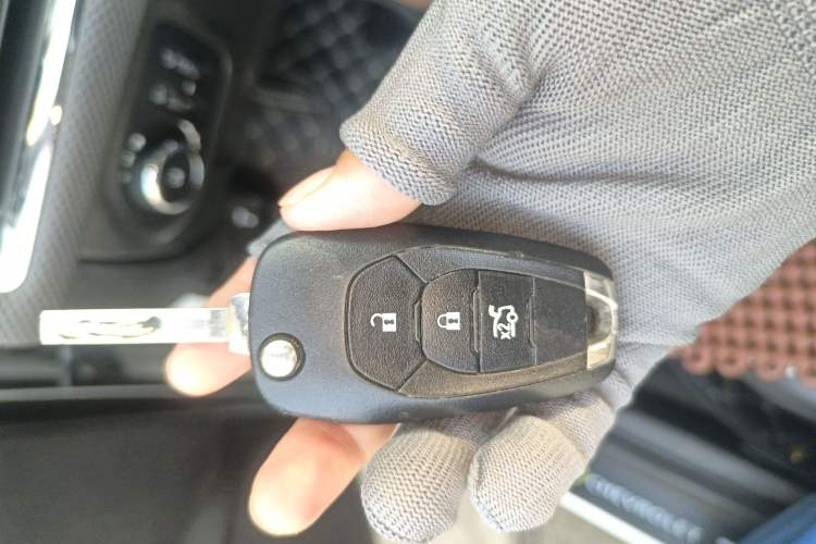 Used Chevrolet Cruze 2018 Redline 320 Automatic Pioneer Edition