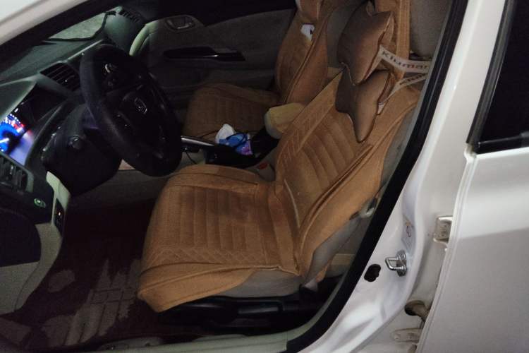 Used Honda Civic 2014 1.8L Automatic Classic Edition Left Front Seat