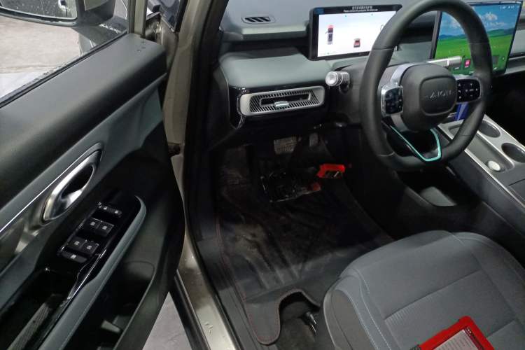 Used AION Y 2025 Plus 510 Smart Edition
