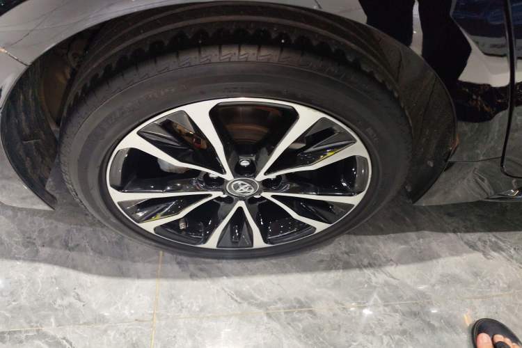 Used Toyota Levin 2019 185T CVT Sport Edition China VI Standard Right Rear Wheel Hub