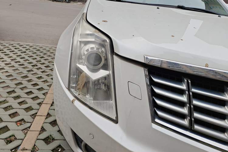 Used Cadillac SRX 2014 3.0L Comfort Model
