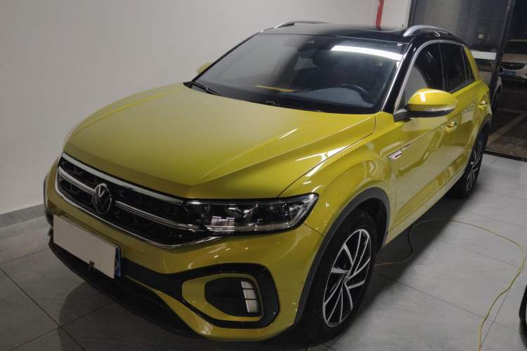 Used Volkswagen T-ROC 2023 300TSI DSG Two-Wheel Drive Starlight Edition