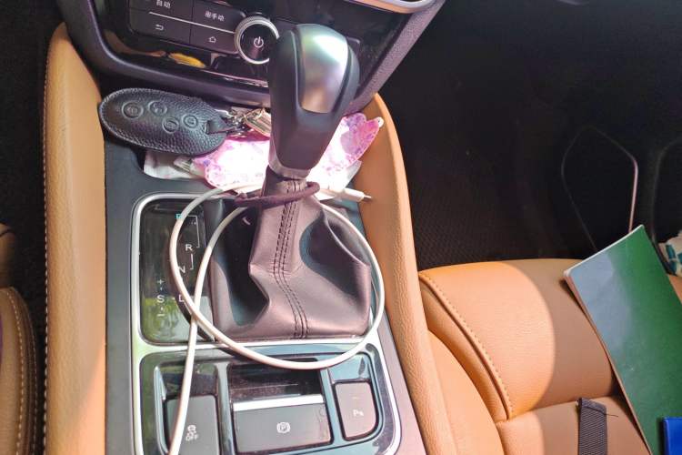 Used BYD Song MAX 2018 1.5T Automatic Smart Connect Luxury 6-Seater
