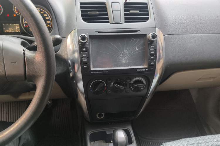 Used Suzuki SX4 S-Cross 2011 1.6L Automatic Comfort Edition