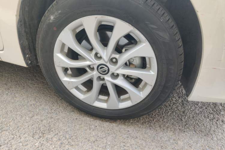 Used Nissan Sylphy 2019 1.6XV CVT Smart Connect Luxury Edition China VI Standard
