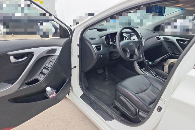 Used Hyundai Elantra (5th Generation / Langdong) 2015 1.6L Automatic Leading Model