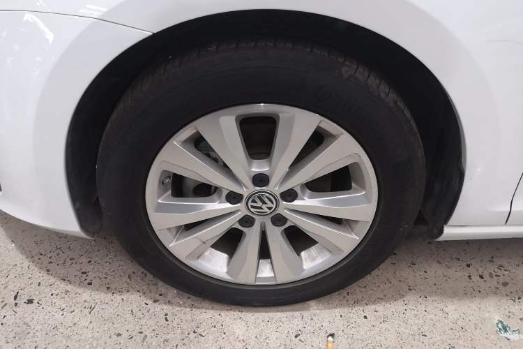 Used Volkswagen Golf 2015 1.4TSI Comfort Travel Edition