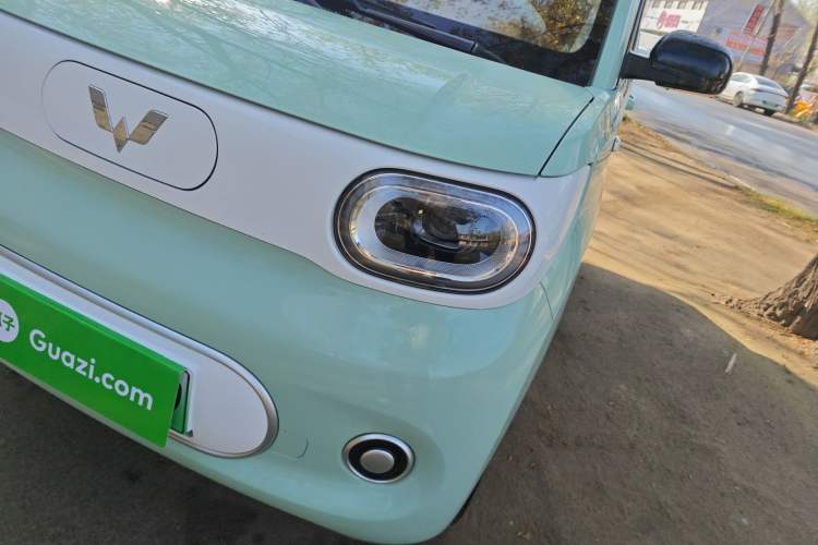 Used Wuling Hongguang MINIEV 2024 3rd Generation 215km Youth Edition Left Front Headlight