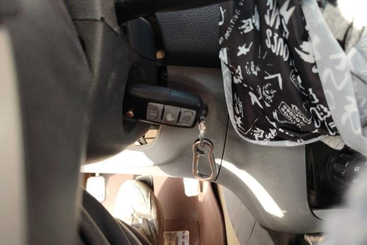 Used BAIC Weiwang M20 2014 1.5L practical type BJ415A Vehicle Key