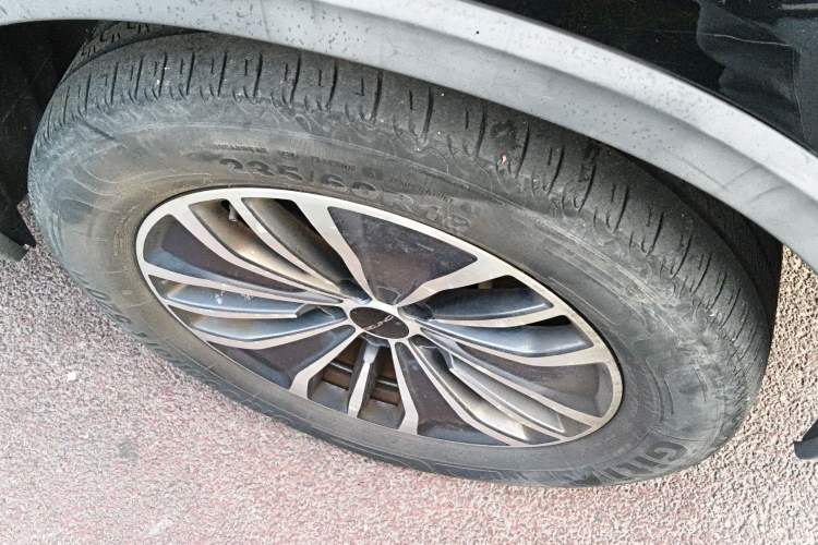 Used BAIC Beijing X7 2020 1.5TD DCT ZhiShang Edition Right Front Wheel Hub