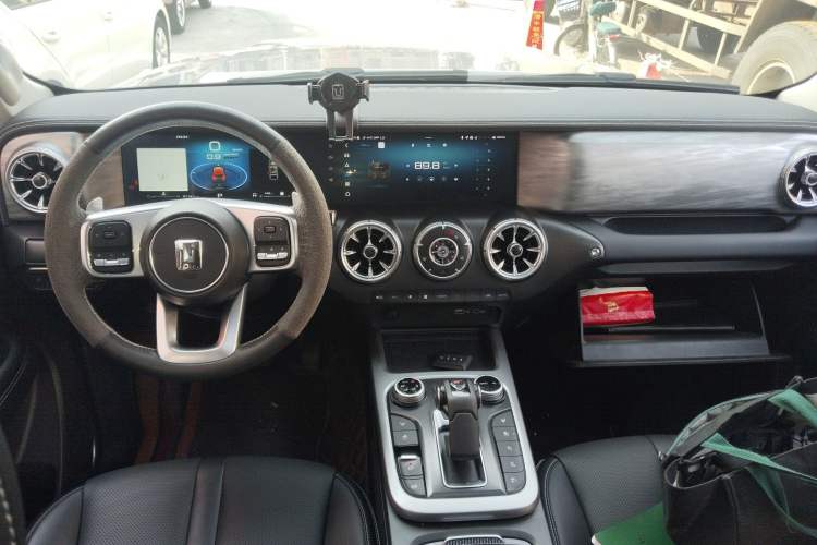 Used Tank 300 2023 City Edition 2.0T—Stylish as Ever
