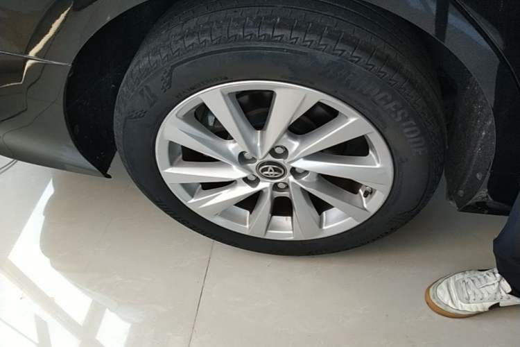 Used Toyota Camry 2021 2.0G Luxury Edition