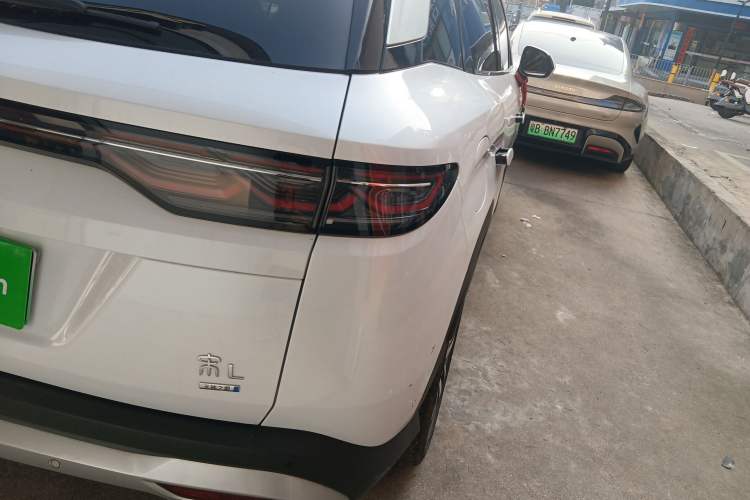 Used BYD Song L DM-i 2025 Intelligent Driving Version 112 km Leading Trim
