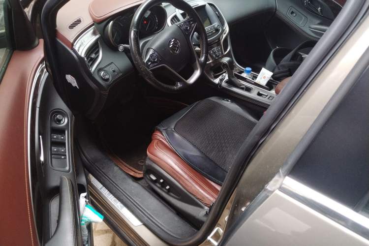 Used Buick LaCrosse 2013 2.0T SIDI Smart Luxury Flagship Edition Driver Seat