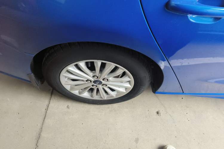 Used Ford Focus 2020 Sedan 1.5L Automatic Sharp Edition