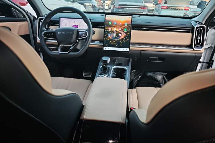 Used Chery Explore 06 2023 Yoye Edition 1.6T Two-Wheel Drive Explore Wild
