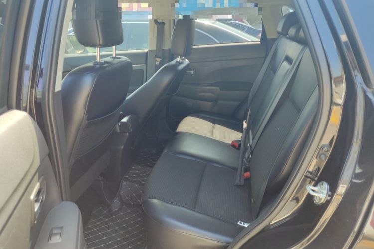 Used Peugeot 4008 2013 2.0L Two-Wheel Drive Fashion Edition
