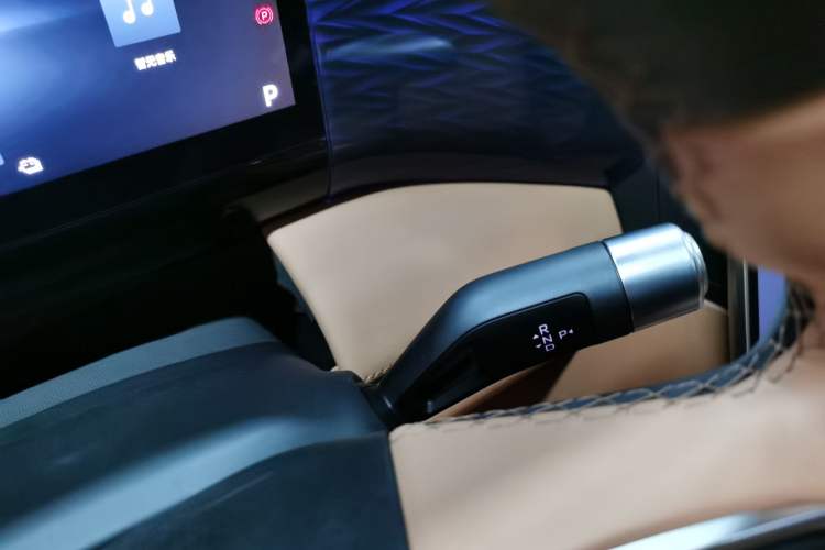 Used Geely Galaxy L7 2025 EM-i 115km Exploration+ Edition
