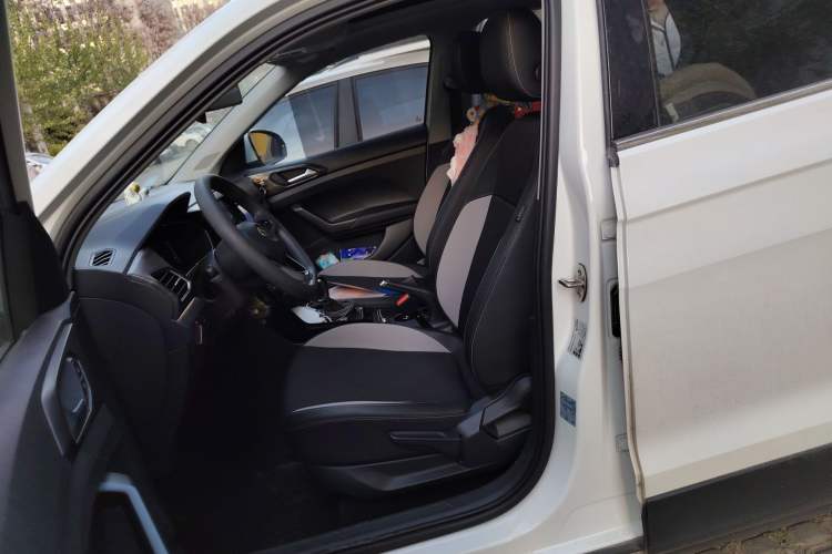 Used Volkswagen Tacqua 2020 1.5L Automatic Yue