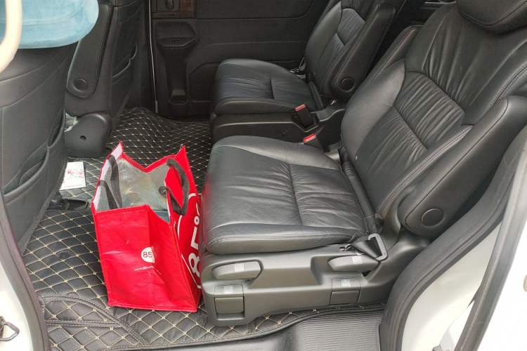 Used Honda Odyssey 2017 2.4L Smart Edition Left Rear Seat