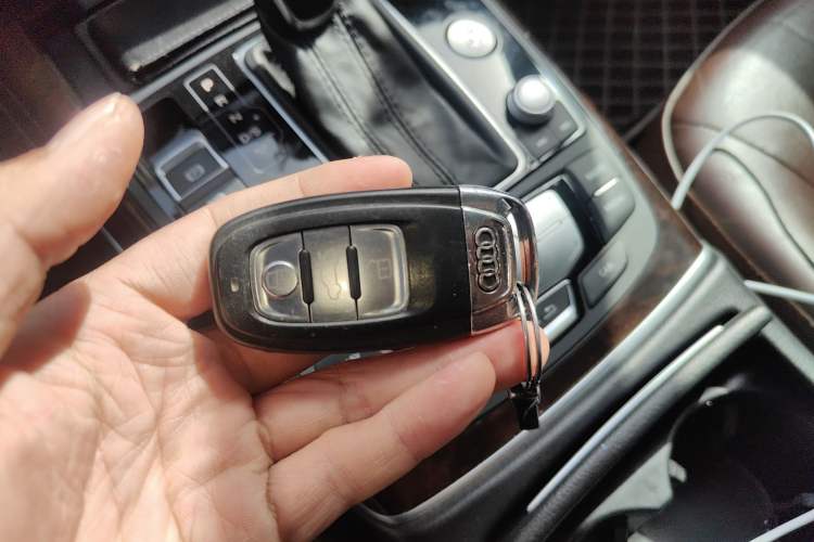 Used Audi A6L 2017 30 FSI Comfort Model
