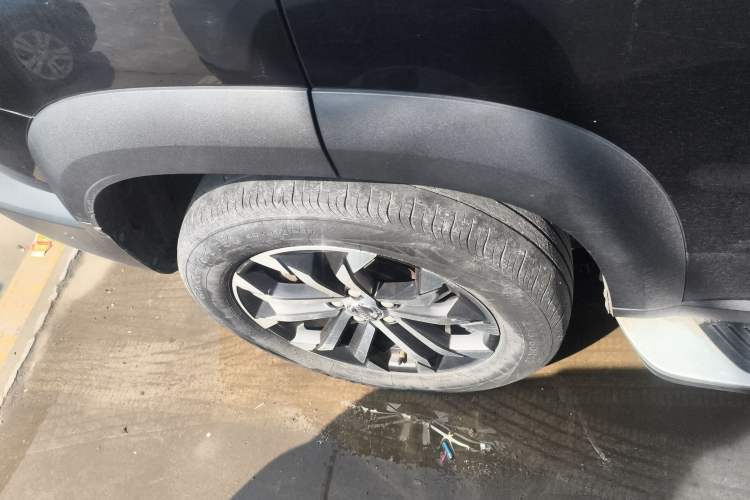 Used Haval DARGO 2021 Revised Version 1.5T DCT Two-Wheel Drive "Mǎquǎn" Edition Right Rear Wheel Hub