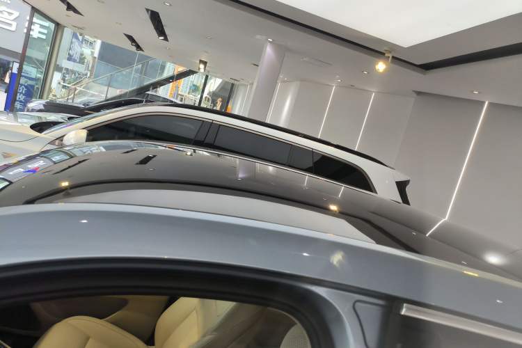 Used Hima AITO M5 2023 Extended-Range Rear-Drive Standard Version