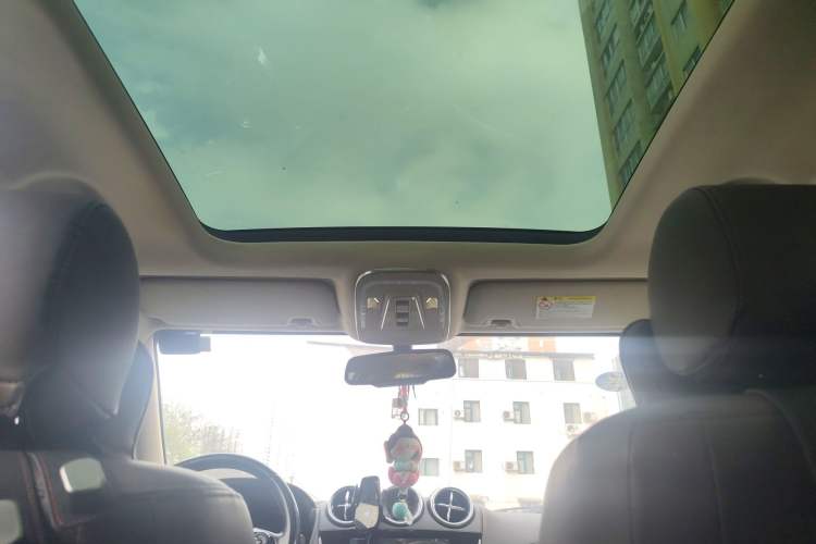 Used BYD Tang New Energy 2015 2.0T Four-Wheel-Drive Flagship Model Headliner