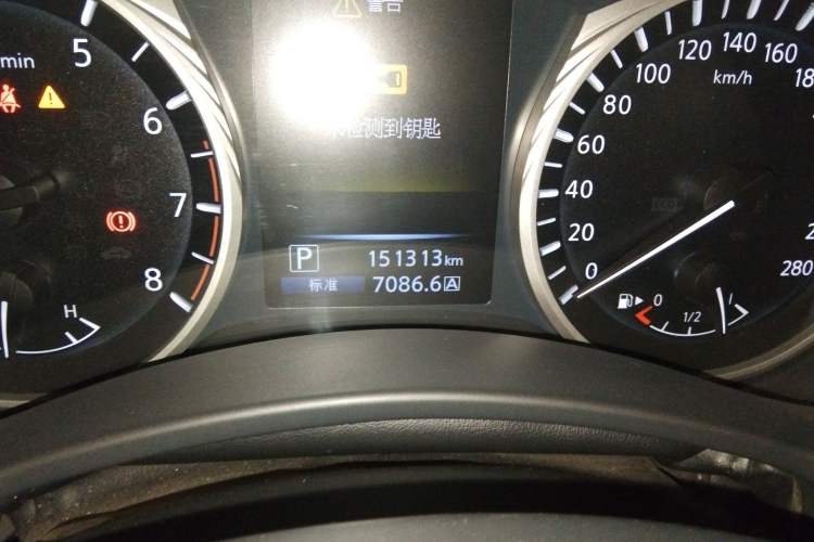 Used Infiniti Q50L 2018 2.0T Enjoyment Edition China V standard