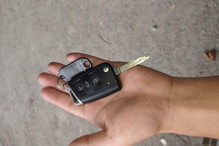 Used Volkswagen Polo 2023 Revised Plus 1.5L Automatic – Enjoy Life Edition Vehicle Key