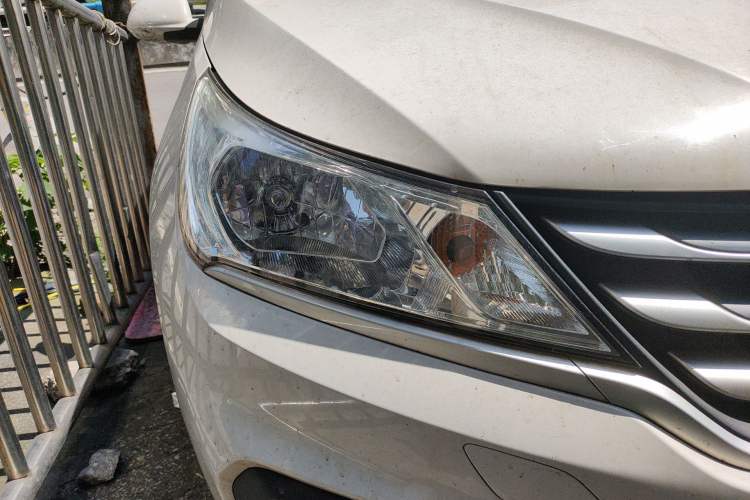 Used Baojun 310 2016 1.2L manual Comfort trim level