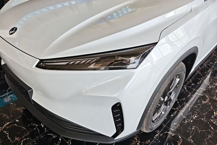 Used Dongfeng Aeolus SKY EV01 2025 530 km AIR Elite Edition

