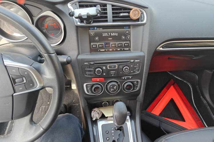 Used Citroen C4L 2014 1.6THP Intelligent Drive Automatic Dynamic Model
