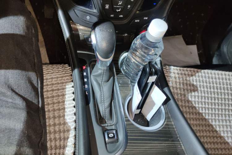 Used Buick Envision 2020 20T Two-Wheel Drive Leading Version
