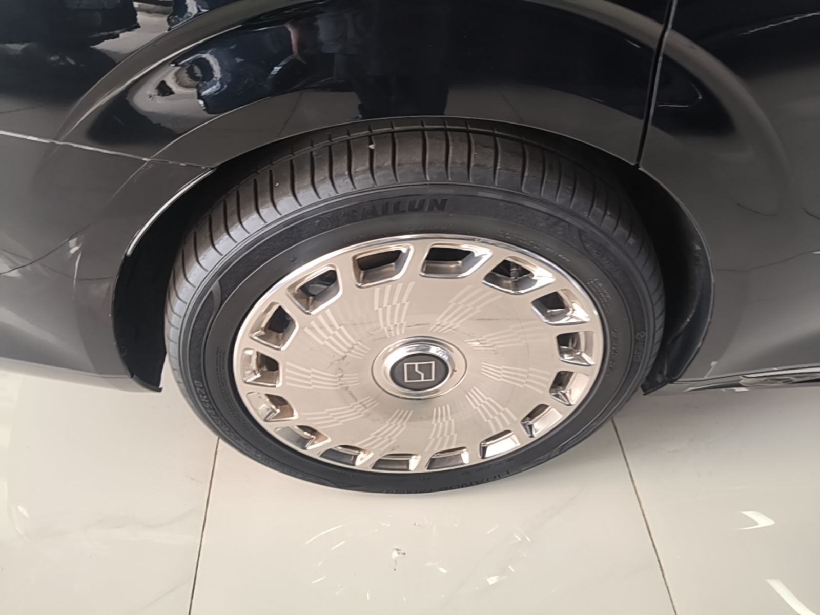 Zeekr 009 2024 GAC Trumpchi — снимка 11
