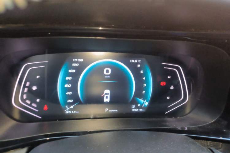 Used CHANGAN OSHAN X5 2021 1.5T DCT Flagship Edition Instrument Cluster