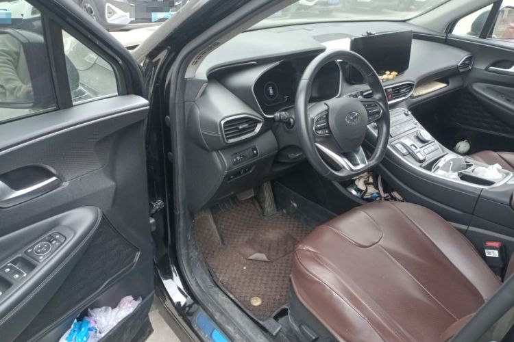 Used Hyundai Santa Fe 2023 Traveler 380T GDi Automatic Two-Wheel Drive GLX Elite Edition
