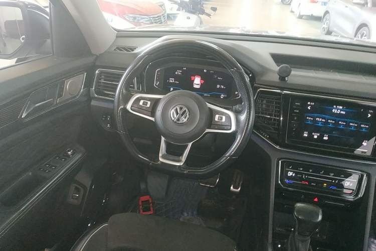 Used Volkswagen Teramont X 2019 530 V6 Four-Wheel Drive Prestige Luxury Edition Steering Wheel