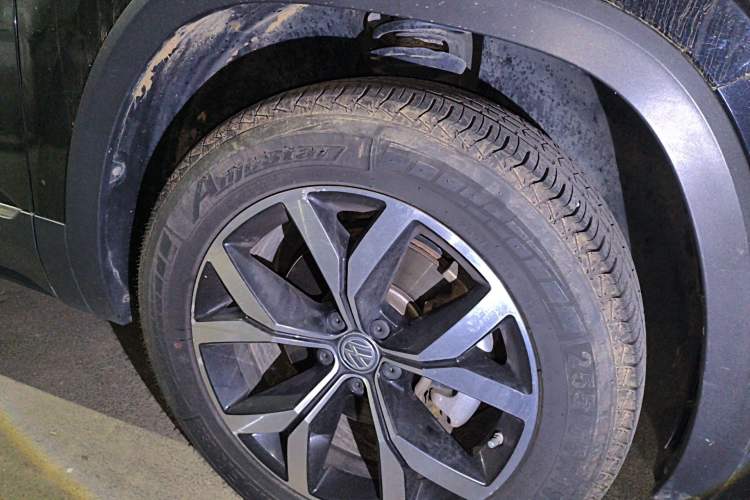 Used Volkswagen Teramont 2019 330TSI Two-Wheel-Drive Luxury Edition China VI Standard
