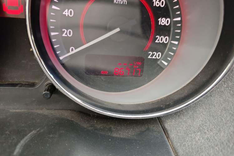Used Bestune B50 2013 1.6L manual luxury version